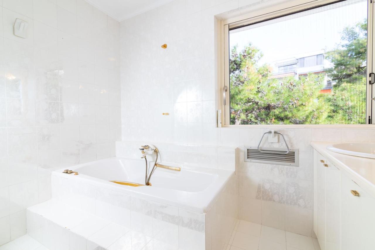 Sunlight House - Palatial Fully Equipped Apartment Near The Sea Atina Dış mekan fotoğraf