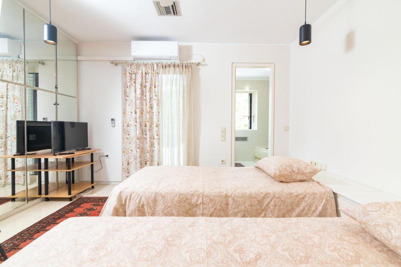 Sunlight House - Palatial Fully Equipped Apartment Near The Sea Atina Dış mekan fotoğraf